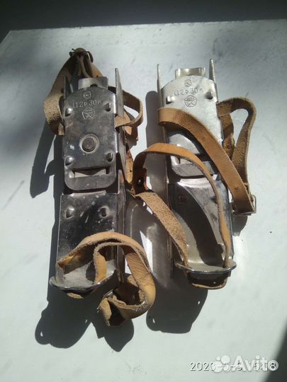 Коньки детские двухполозные СССР