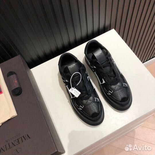 Кроссовки кеды мужские кожаные Valentino 39-45