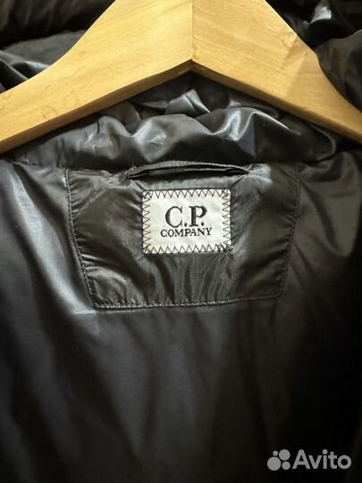 Cp company пуховик dd shell