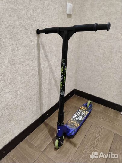 Трюковой самокат