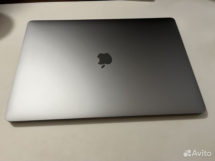 MacBook Pro 16 Late 2019