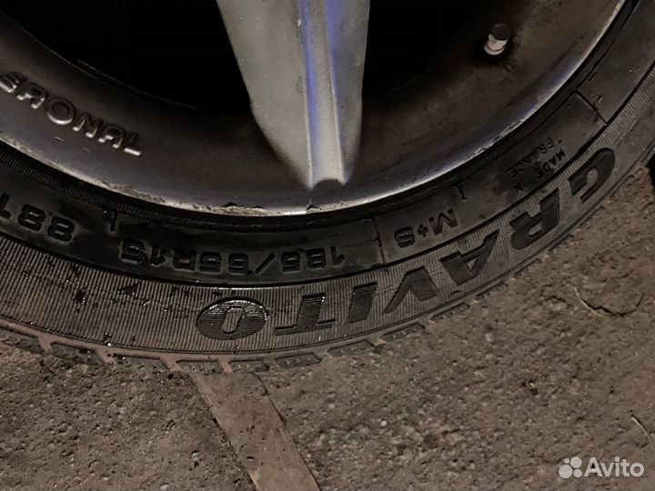 Литые диски с резиной от Мерседеса