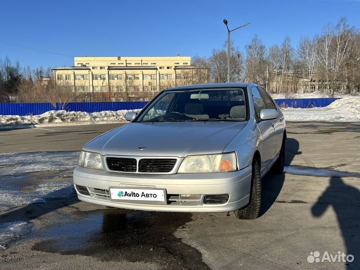 Nissan Bluebird 1.8 AT, 1998, 157 000 км