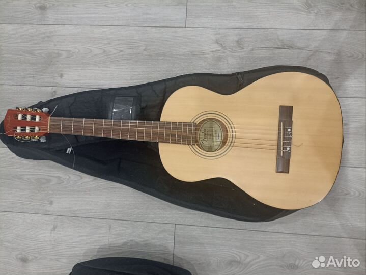 Акустическая гитара Fender esc80