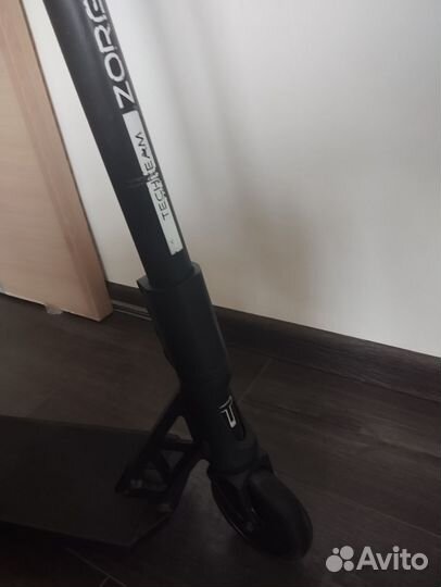 Трюковой самокат tech team zorg