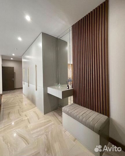 Шкаф купе с зеркалом