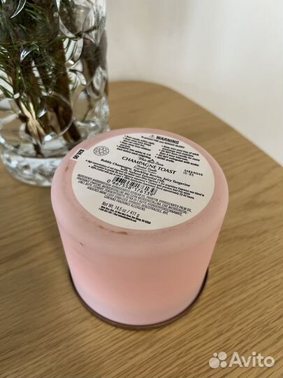 Свеча bath and body works Champagne Toast