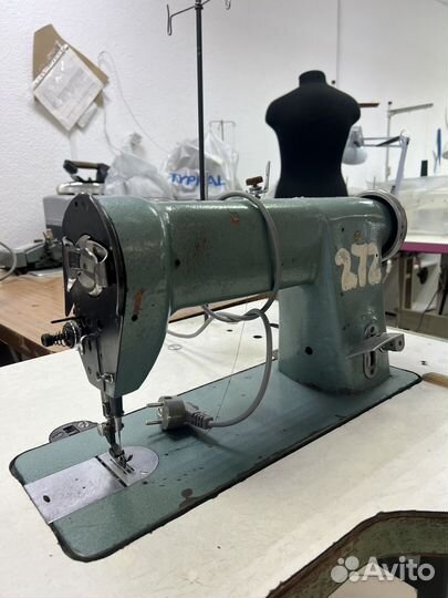 Машинки швейные