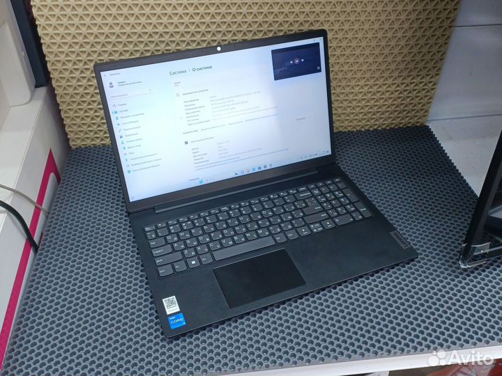 Ноутбук lenovo