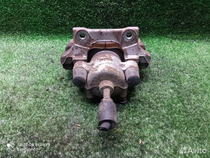 Суппорт задний левый BMW 3 E90/E91 (2005-2012)