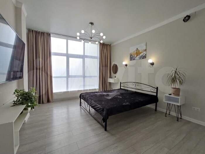 2-к. квартира, 55 м², 2/10 эт.