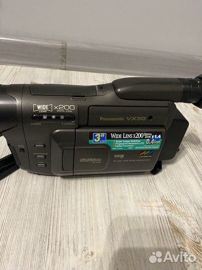 Видеокамера panasonic VX30