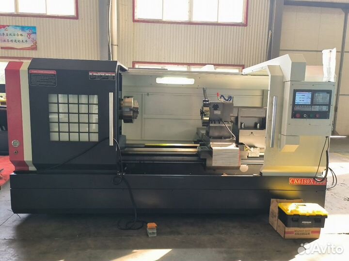 Горизонтальный токарный станок с чпу CK6180х1000