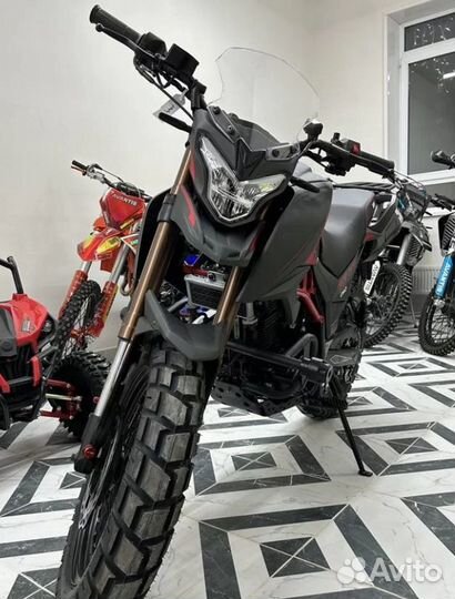 Avantis Tourist 250 птс