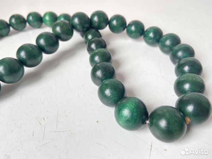 Бусы деревянные под малахит