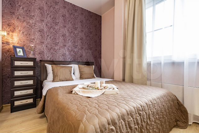 1-к. квартира, 42 м², 7/17 эт.