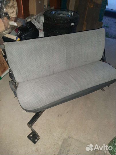 Автомобильное кресло