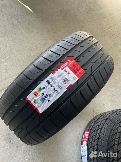 Three-A P606 285/50 R20 116V