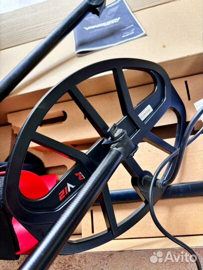 Металлоискатель Minelab vanquish 540