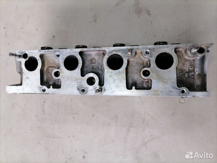 Головка блока C20NE для Opel Vectra A 1988-1995