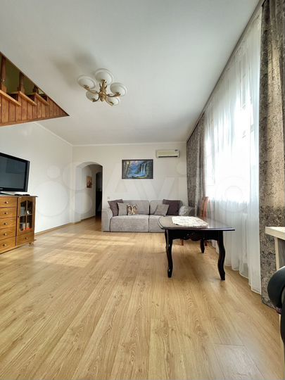 3-к. квартира, 114,7 м², 5/6 эт.