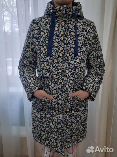 Accola Демисезонное пальто, куртка 152р