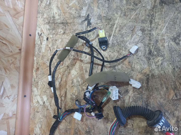 Коса Проводка Двери Левая Передняя Тойота Камри 50