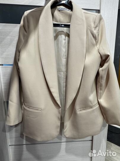 Пиджак женский