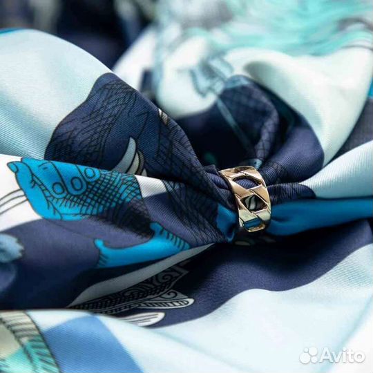 Шарф (платок) с кольцом