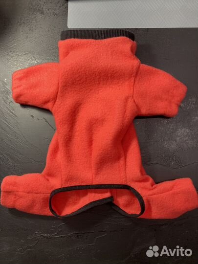 Комбинезон для маленькой собаки