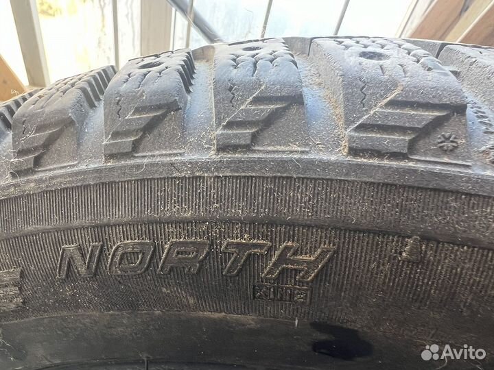 Michelin X-Ice North 215/55 R17