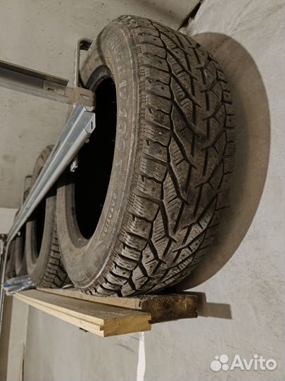 Yokohama Geolandar G91 225/65 R17 102