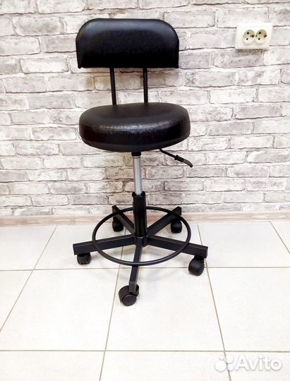 Стул для мастера