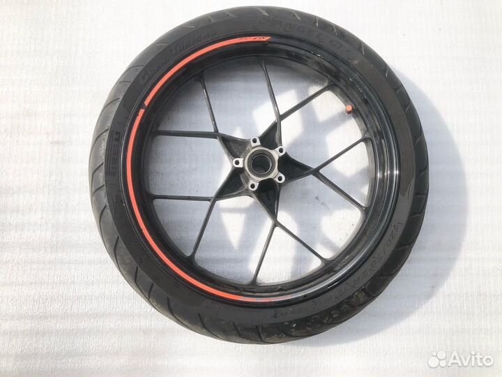 KTM 1290 Super Duke GT 17 переднее колесо