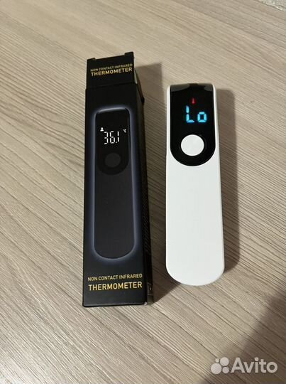 Бесконтактный термометр компактный новый