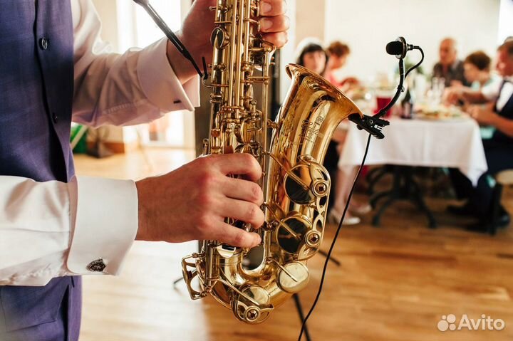 Саксофонист