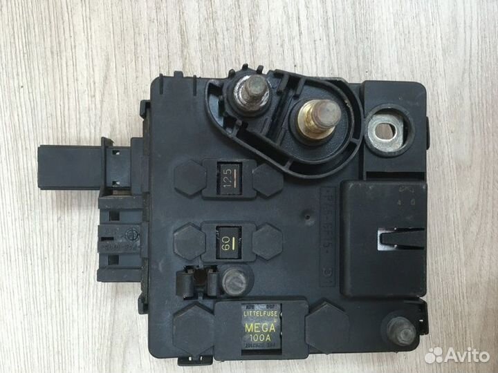 Блок предохранителей Mercedes-Benz S W220 с1998-20