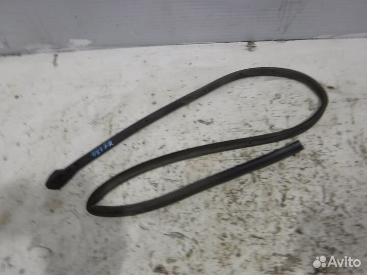 Уплотнитель (внутри) Nissan Almera N16