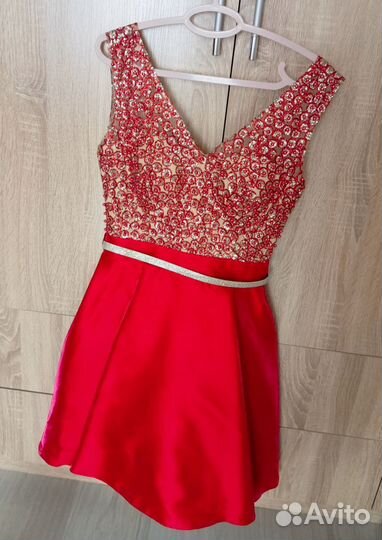 Платье женское