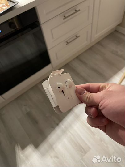 Наушники apple earpods
