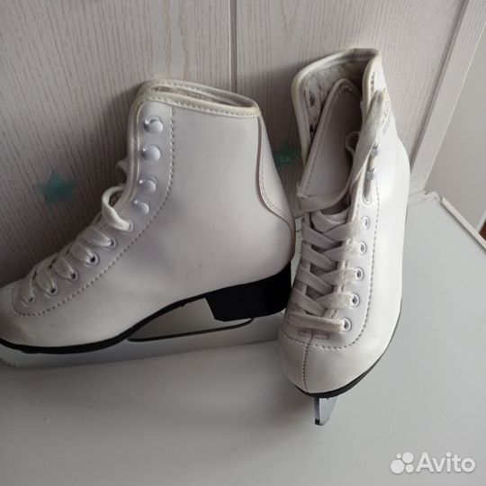 Коньки 33 размер