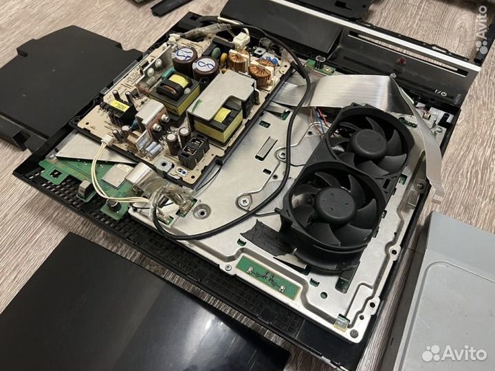 Игровая приставка sony playstation 3 на запчасти