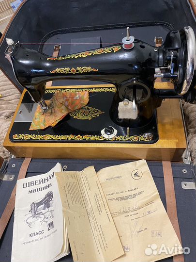 Швейная машина 2М
