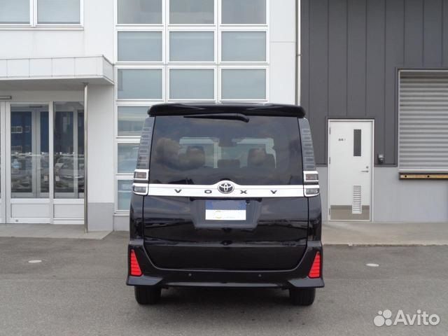 Toyota Voxy 2.0 CVT, 2021, 13 000 км