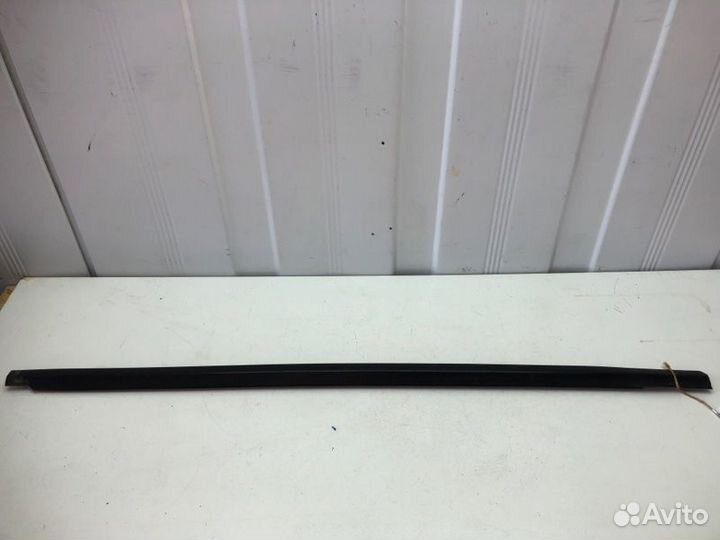 Уплотнитель (бархотка ) передний правый Hyundai