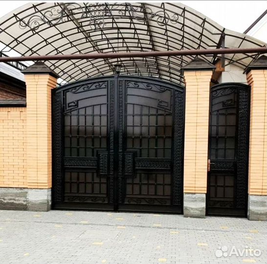 Кованые ворота