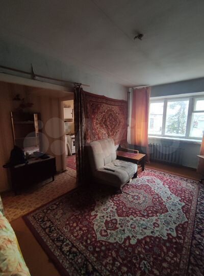 3-к. квартира, 60 м², 2/5 эт.