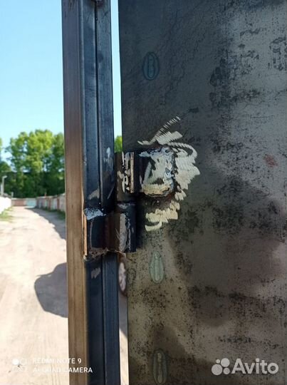 Дверь входная металлическая новая