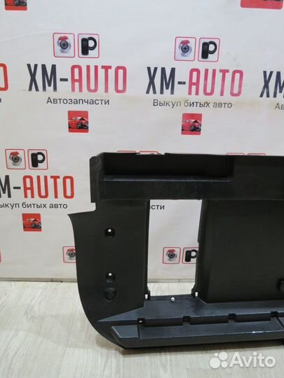 Обшивка багажника правая LADA Xray