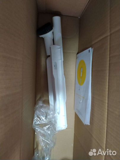 Пылесос вертикальный